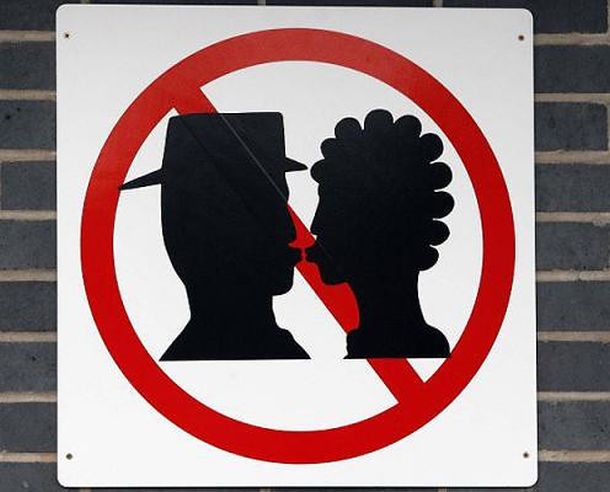 Kissing not Allowed
